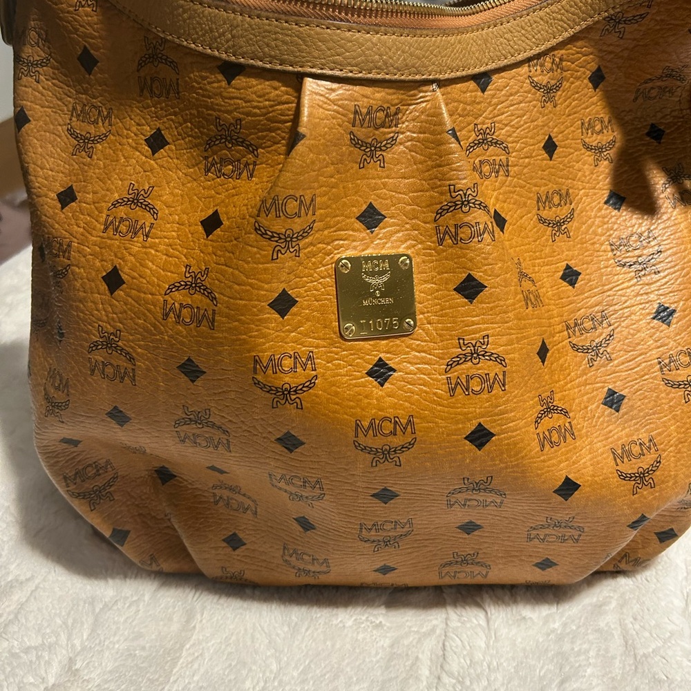 MCM Cognac Visetos Monogram Hobo Bag - Picture 4 of 12